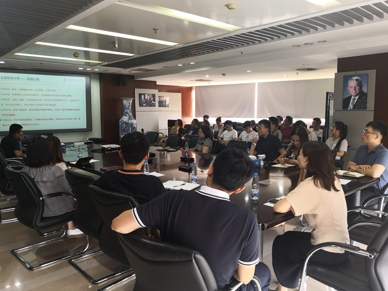 公司召開“公規(guī)院第二期專業(yè)骨干人才研修班”學(xué)習(xí)分享會