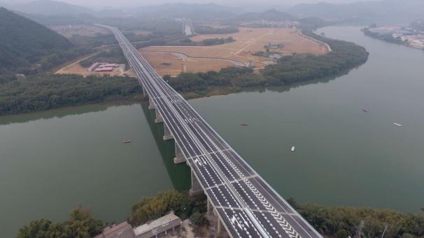 新聞薈：汕湛高速清云段通車·公司榮獲中咨協(xié)、中招協(xié)多項(xiàng)榮譽(yù)